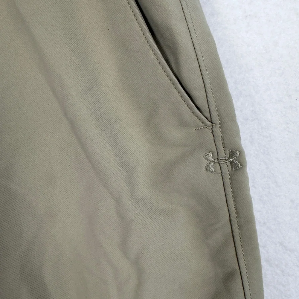 Under Armour Men 38 HeatGear‎ Golf Shorts Khaki Tan Loose Fit Stretch Athleisure